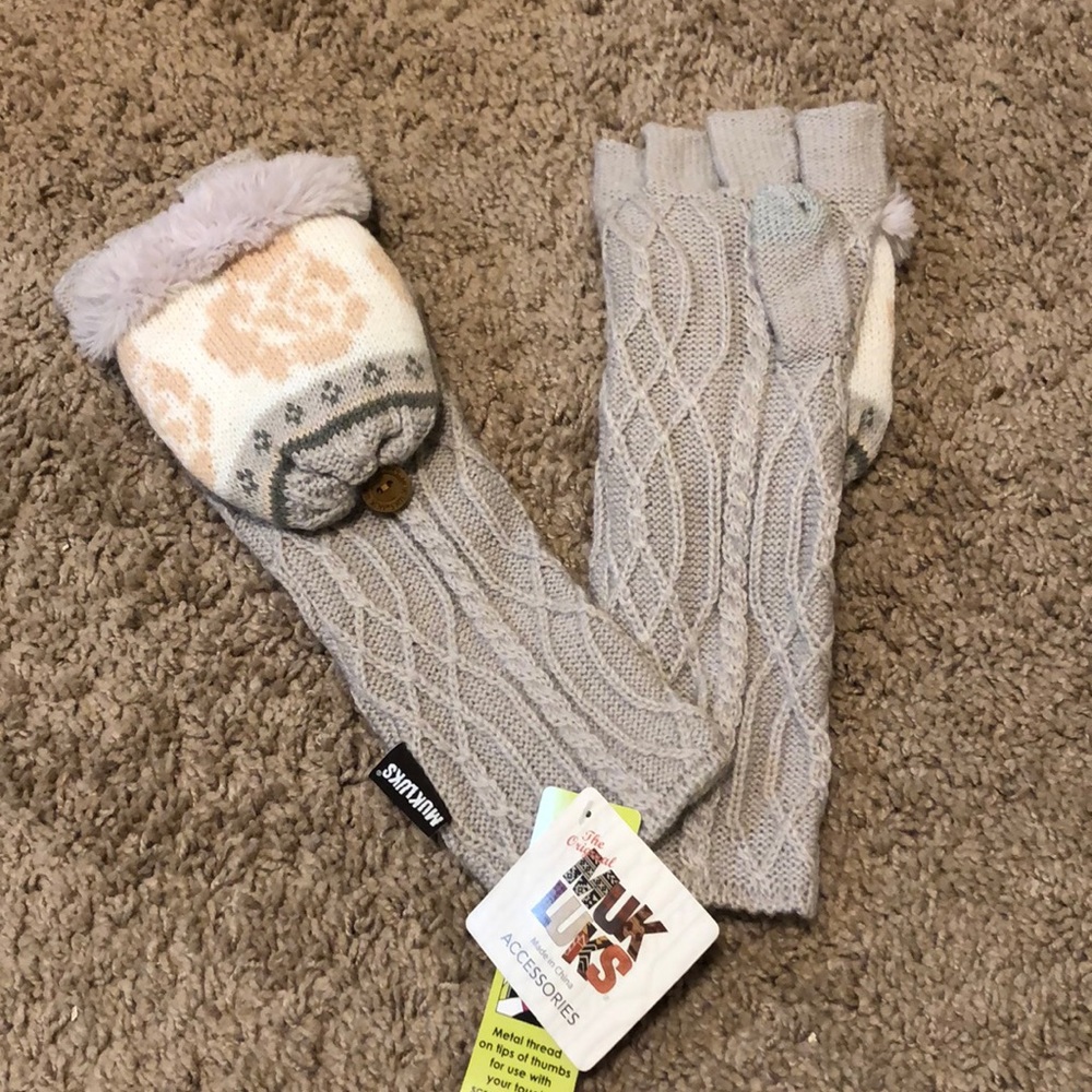 Muk Luks Gloves ✨ “Flip Mitten” ✨